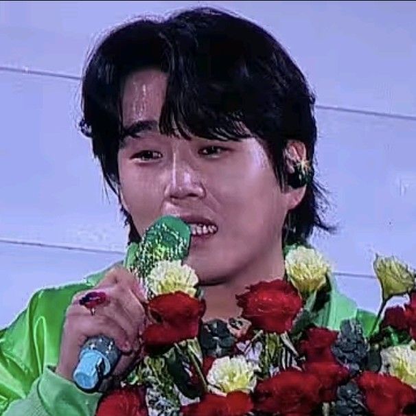 Recent activity shot of Hwang Youngwoong