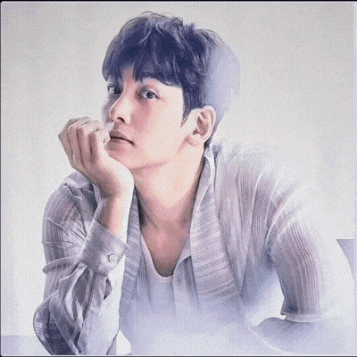 粉絲拍下的池昌旭瞬間