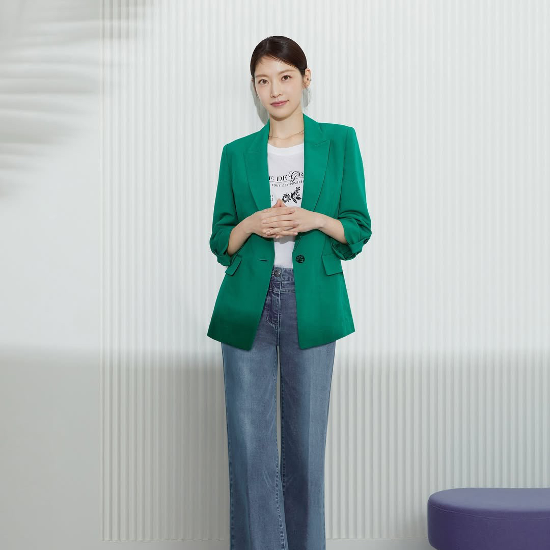 Recent activity shot of Gong Seungyeon