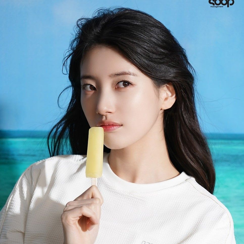 Behind-the-scenes cut of Bae Suzy