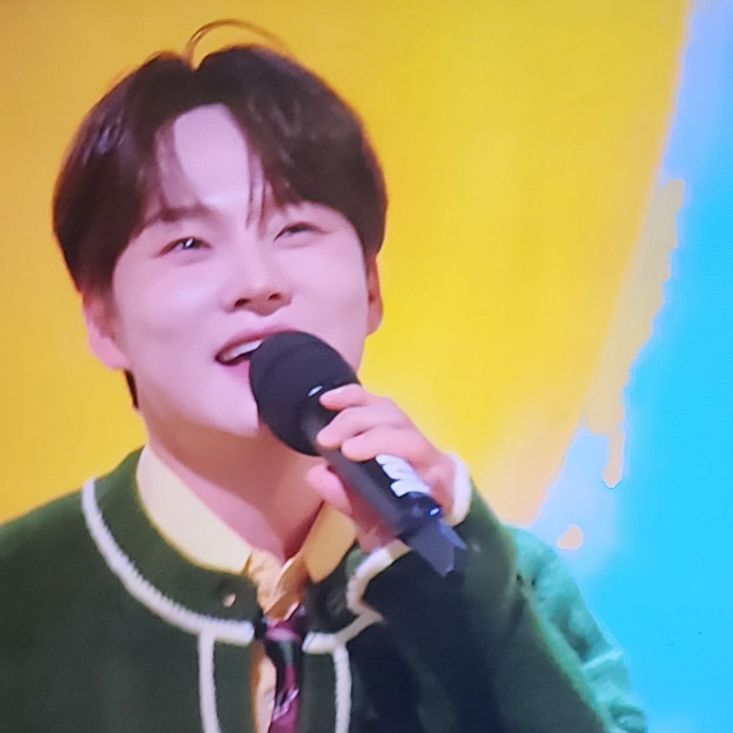 Behind-the-scenes cut of Park Seojin