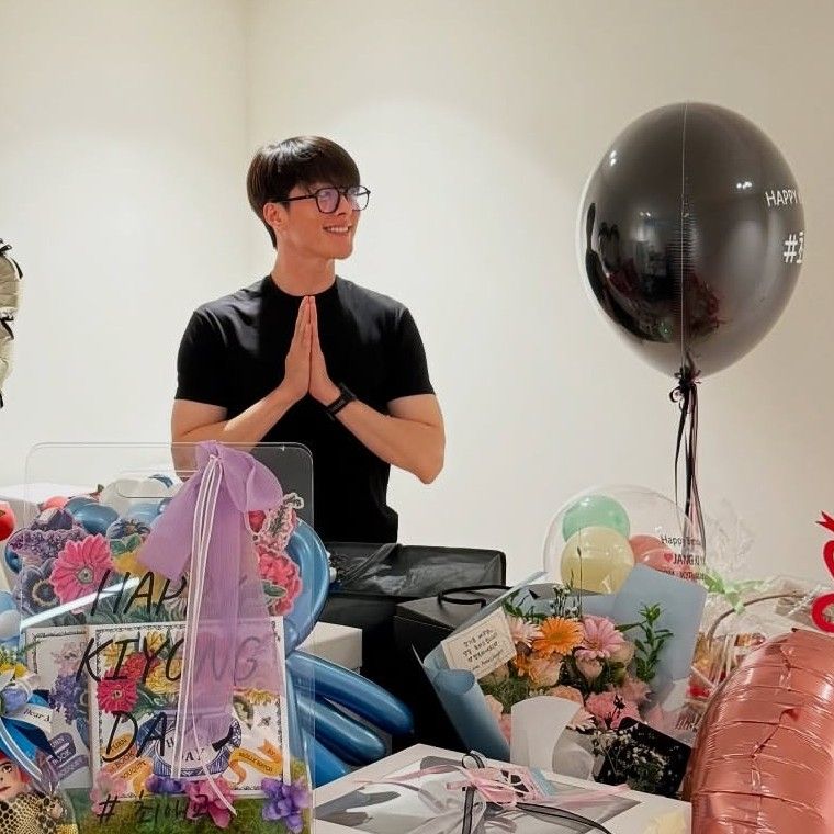A moment captured by a fan of Jang Kiyong