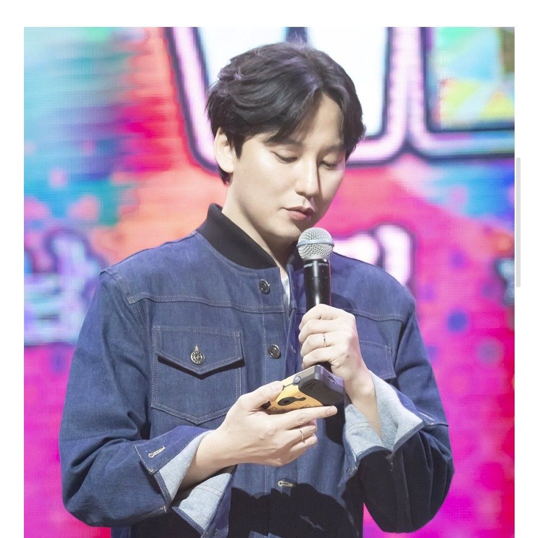 A moment captured by a fan of Kim Namgil