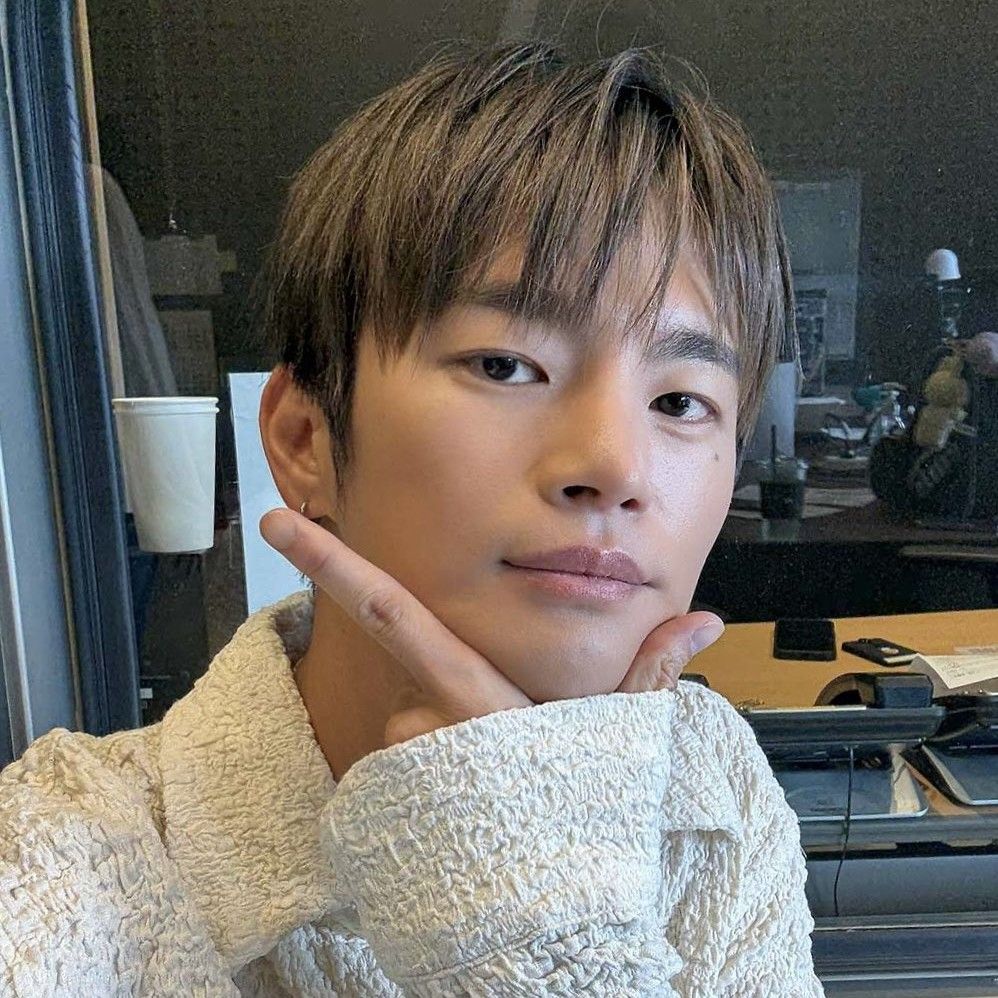 Latest photo of Seo Inguk
