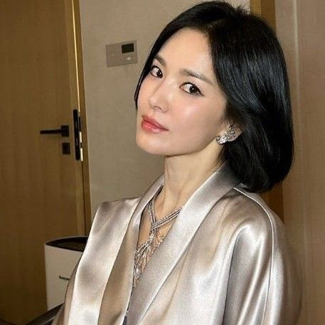 A moment captured by a fan of Song Hyekyo