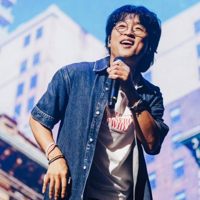 Behind-the-scenes cut of Bak Changgeun