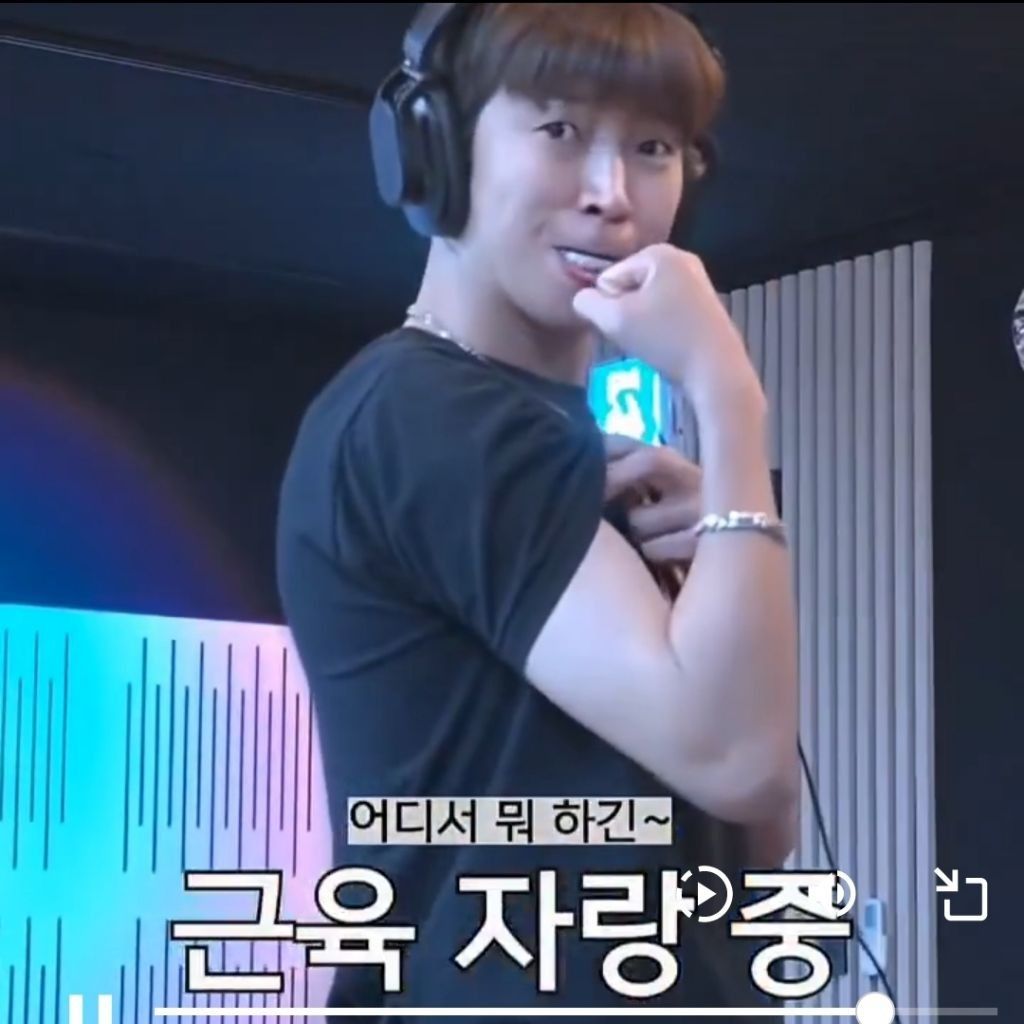 임영웅 최근 활동샷