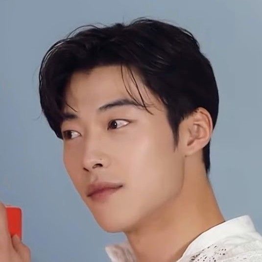 Recent activity shot of Woo Dohwan