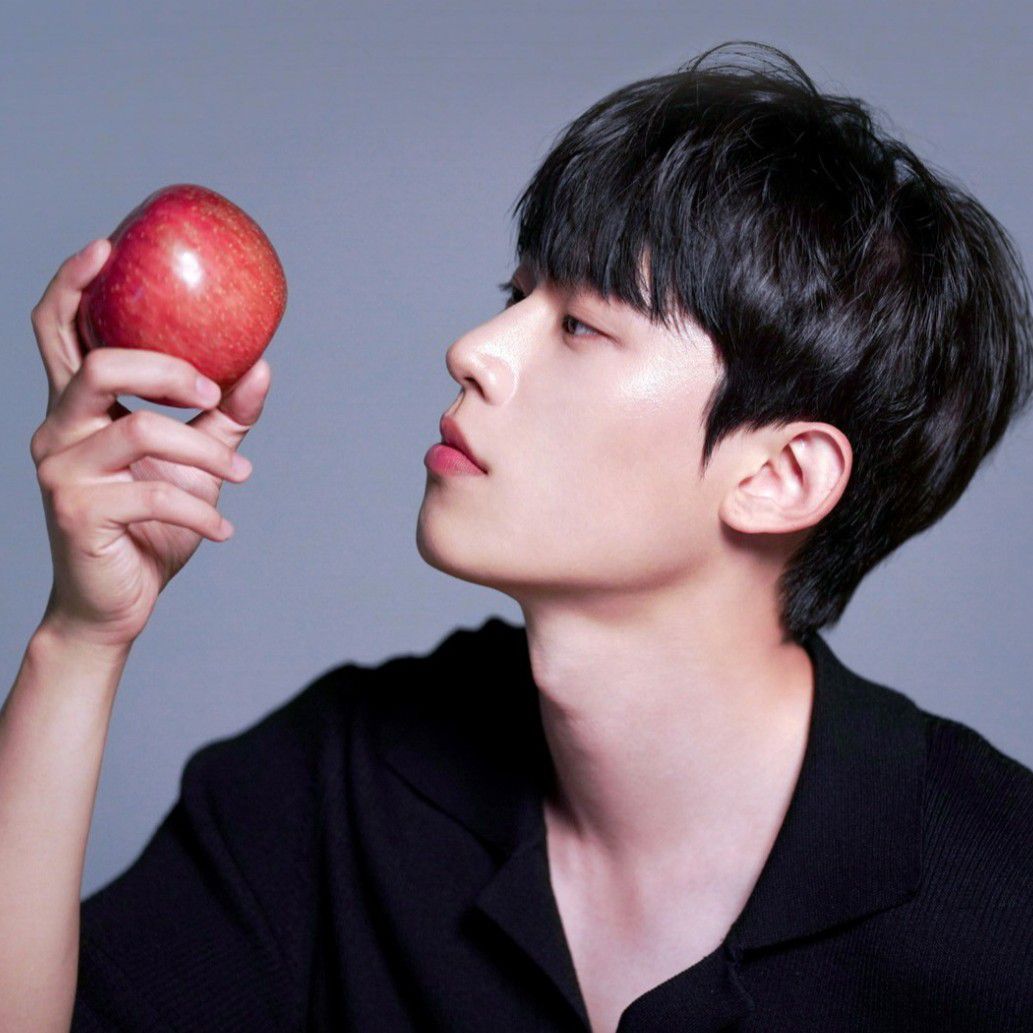 Recent activity shot of Kim Sungcheol