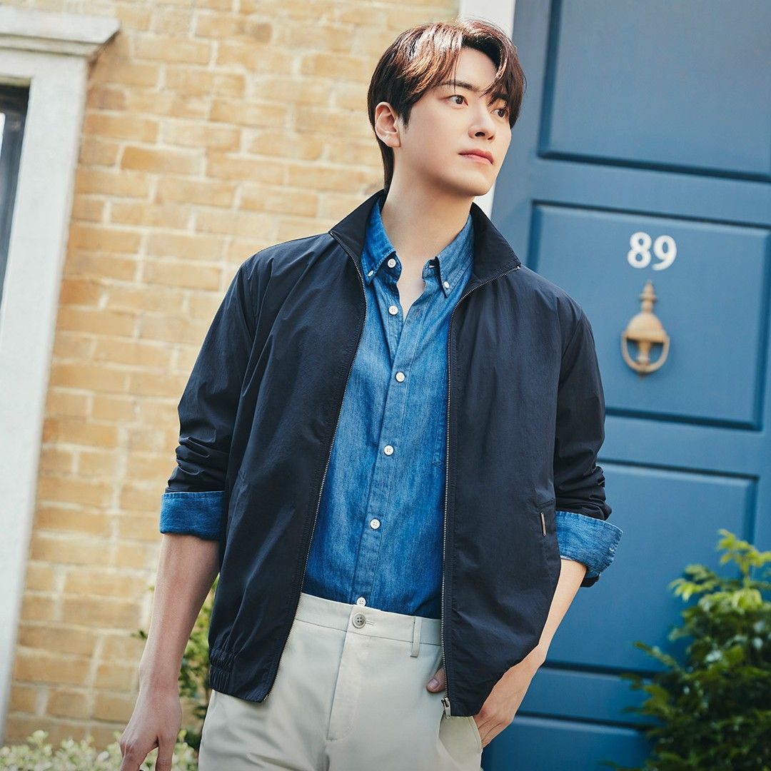 Recent activity shot of Lee Joonhyuk