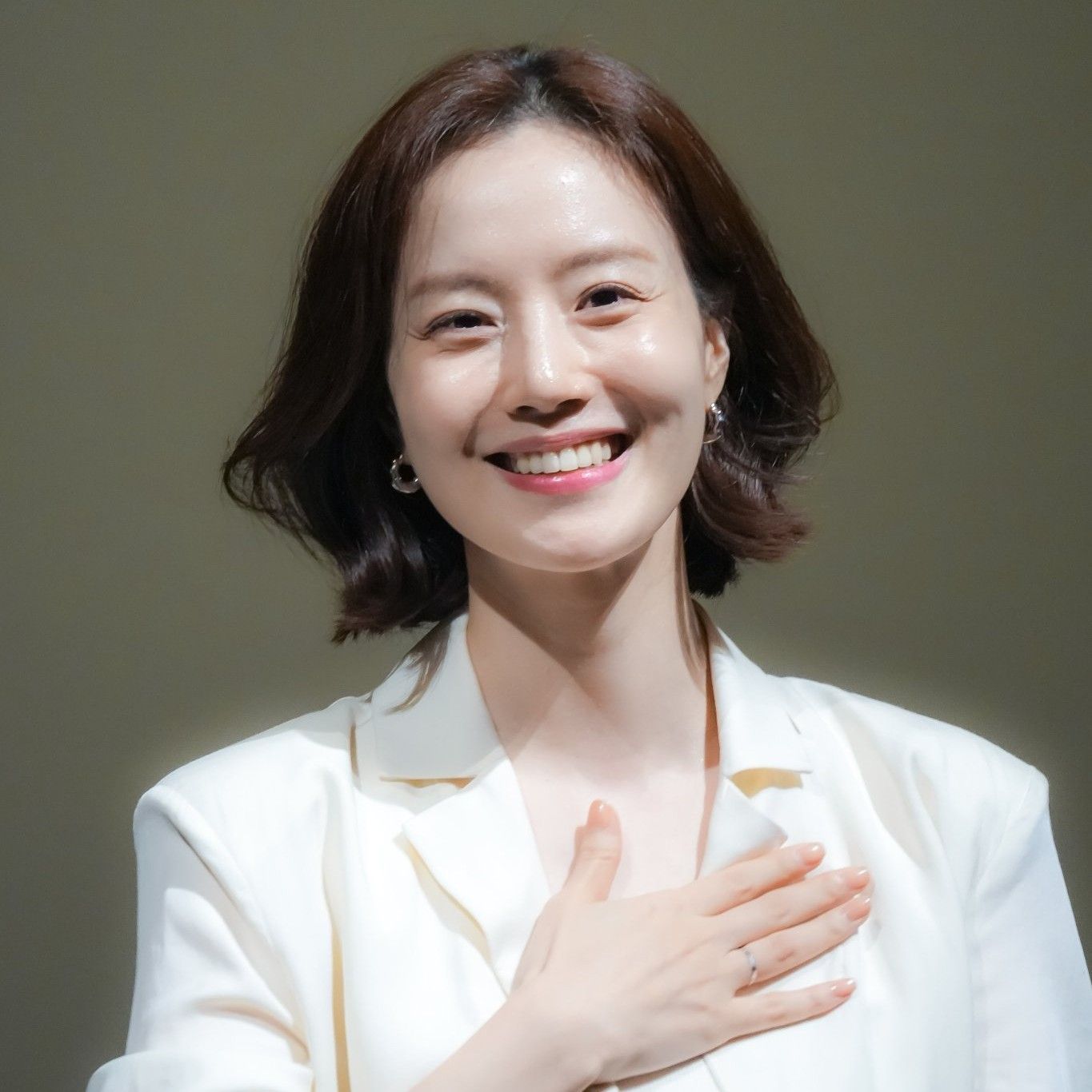 Recent activity shot of Moon Chaewon