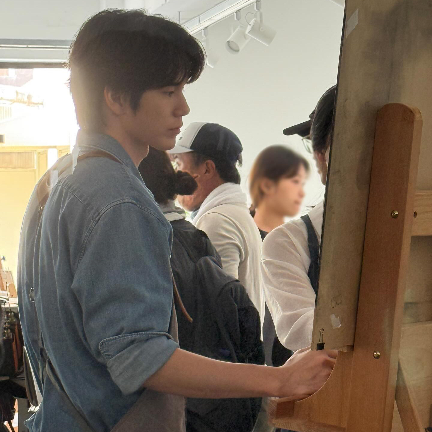 옹성우의 비하인드 컷