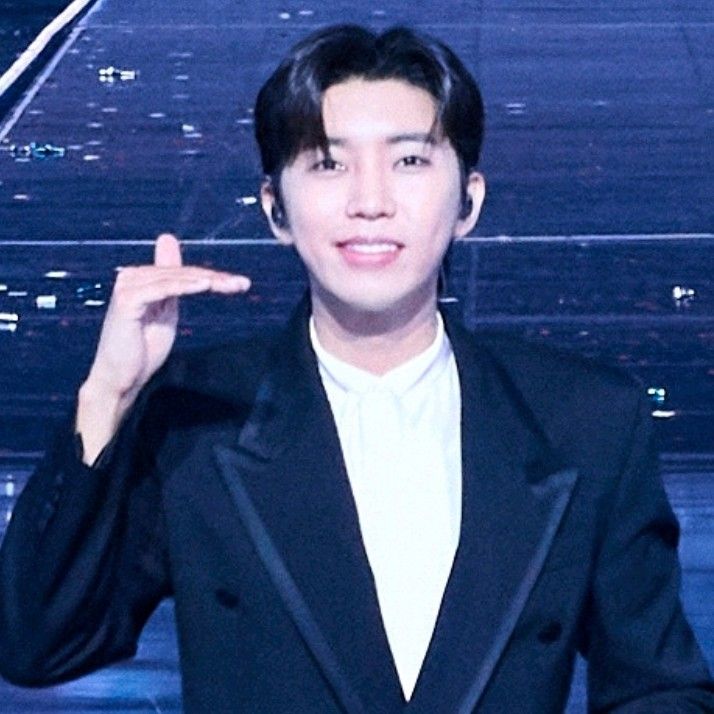 임영웅 최근 활동샷
