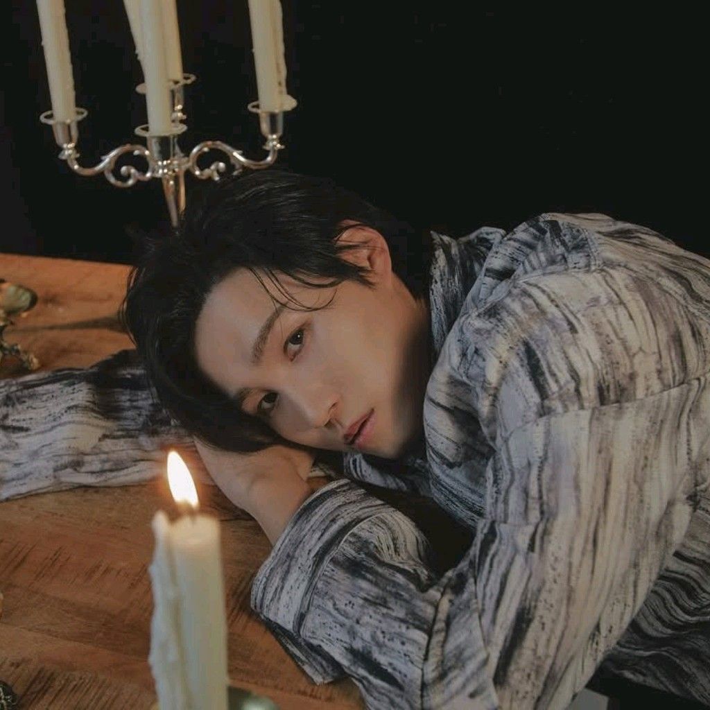 Behind-the-scenes cut of Kim Heejae
