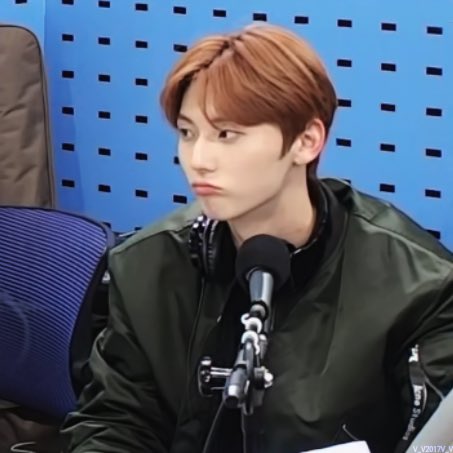 Behind-the-scenes cut of Hwang Minhyun