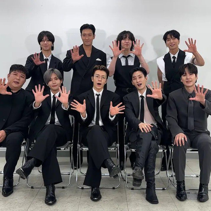 Latest photo of Choi Siwon
