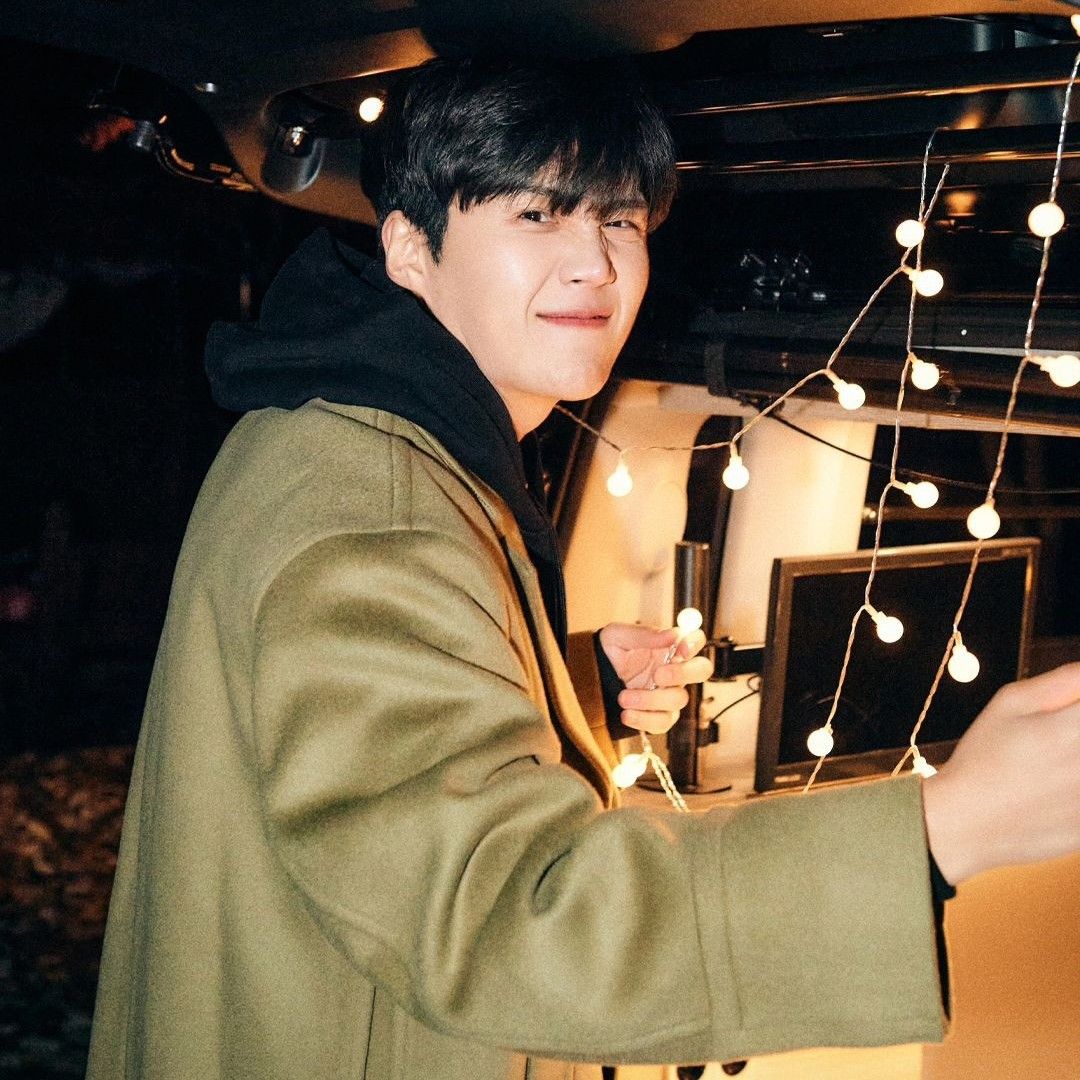 Recent activity shot of Kim Seonho