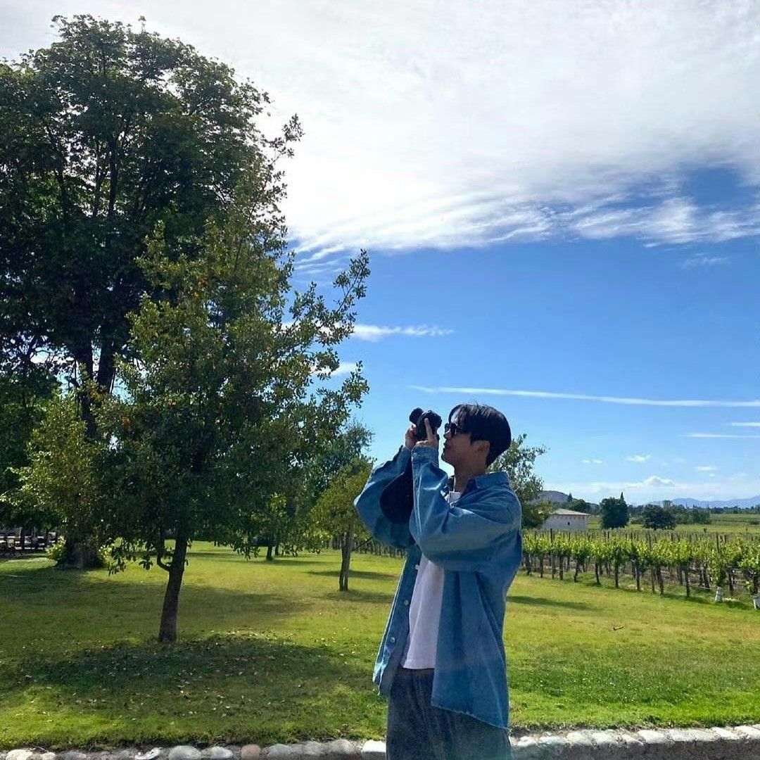 Cuplikan di balik layar dari Rowoon