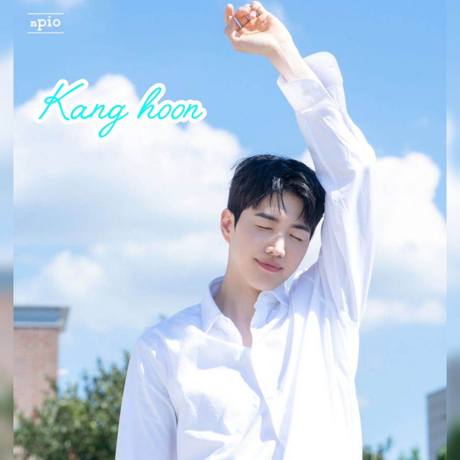 A moment captured by a fan of Kang Hoon