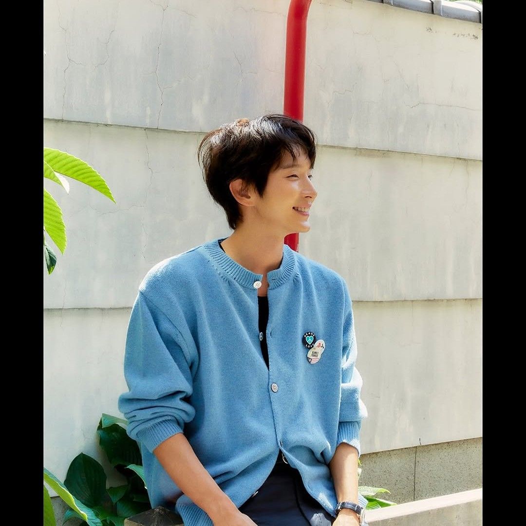 Recent activity shot of Lee Joongi