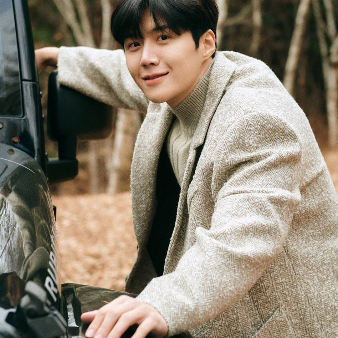 Behind-the-scenes cut of Kim Seonho