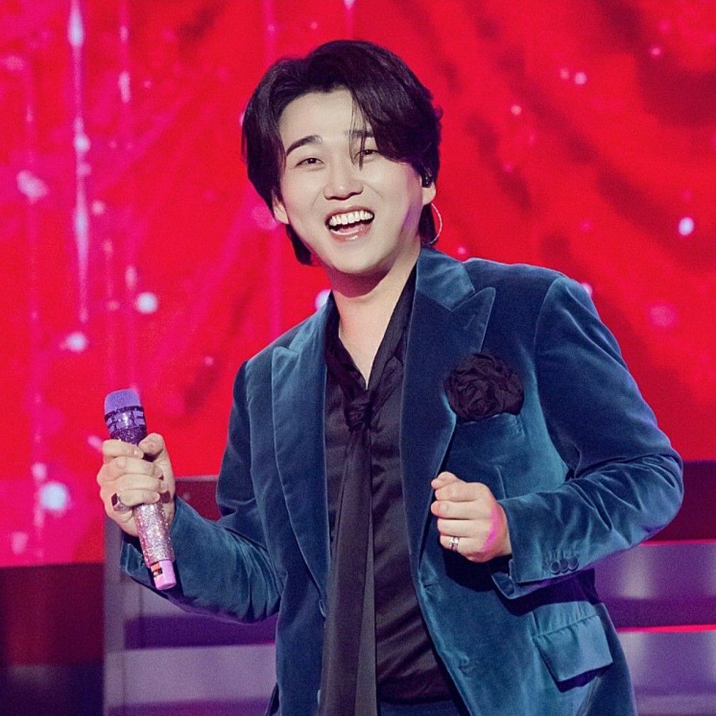 Foto terbaru dari Hwang Youngwoong