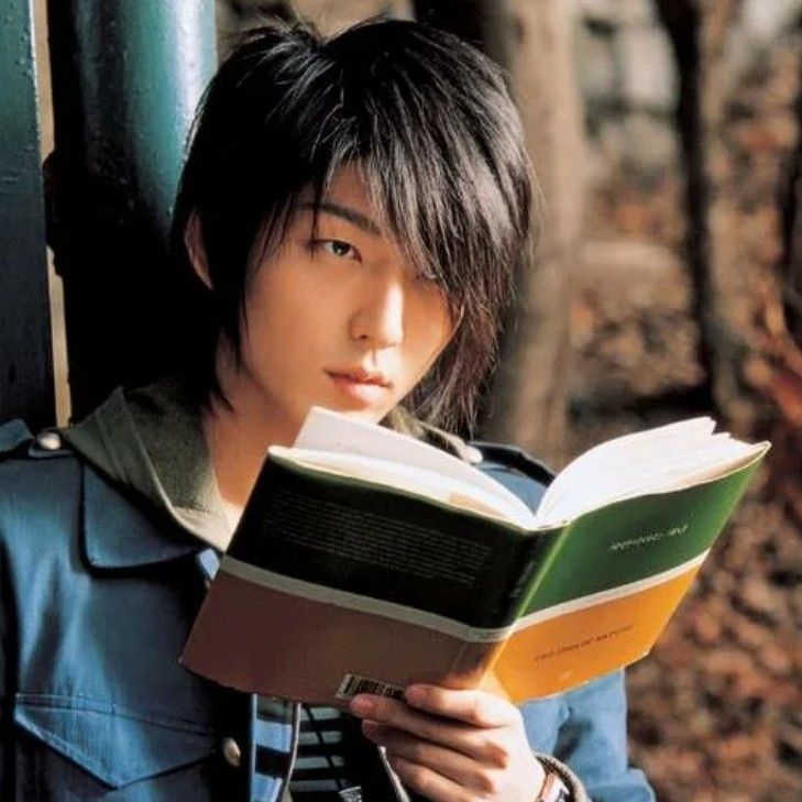 Recent activity shot of Lee Joongi