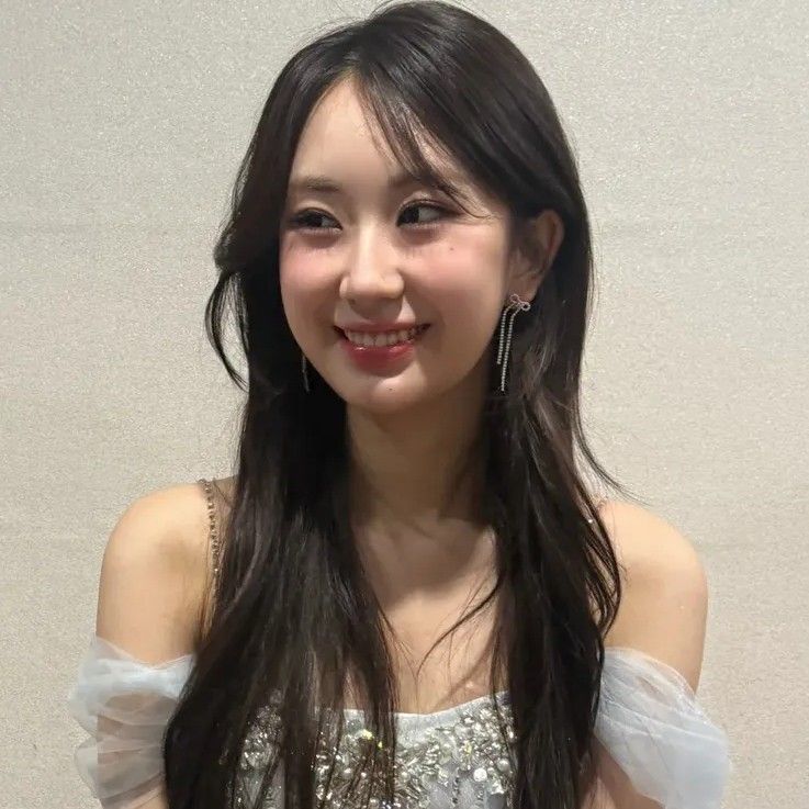 チョン・ユジンの最近の活動ショット