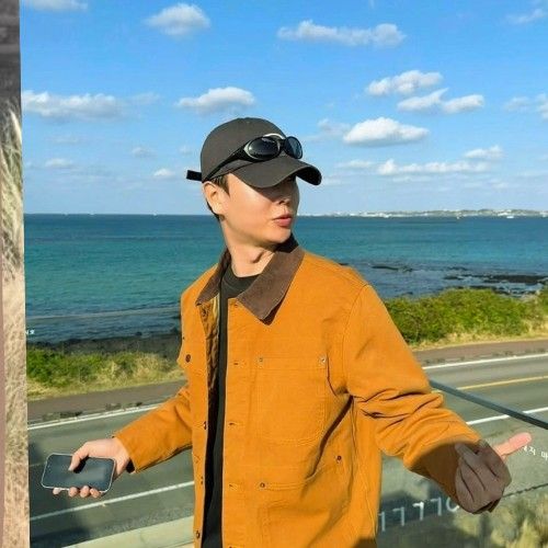 Recent activity shot of Song Minjun