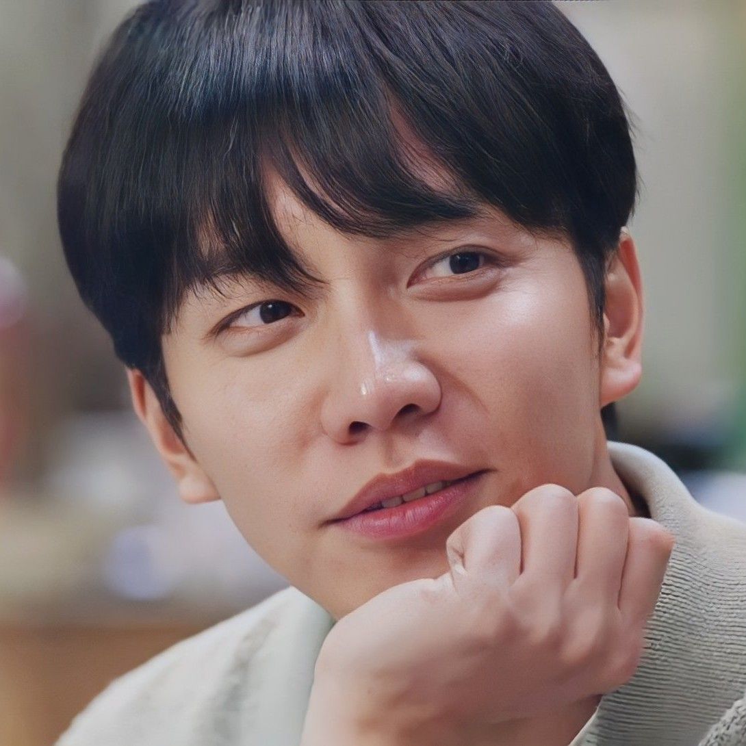 李昇基的最新照片