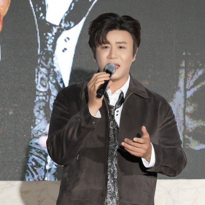 진해성의 최신 사진