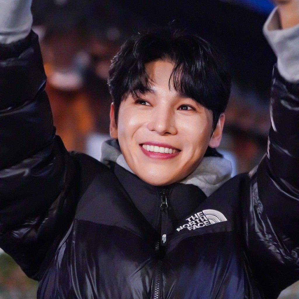 Behind-the-scenes cut of Kim Junsu (1991)
