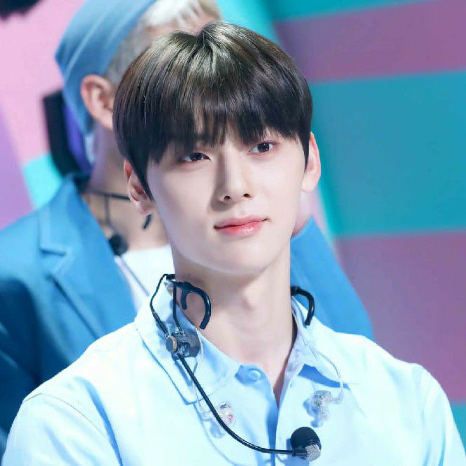 Latest photo of Hwang Minhyun