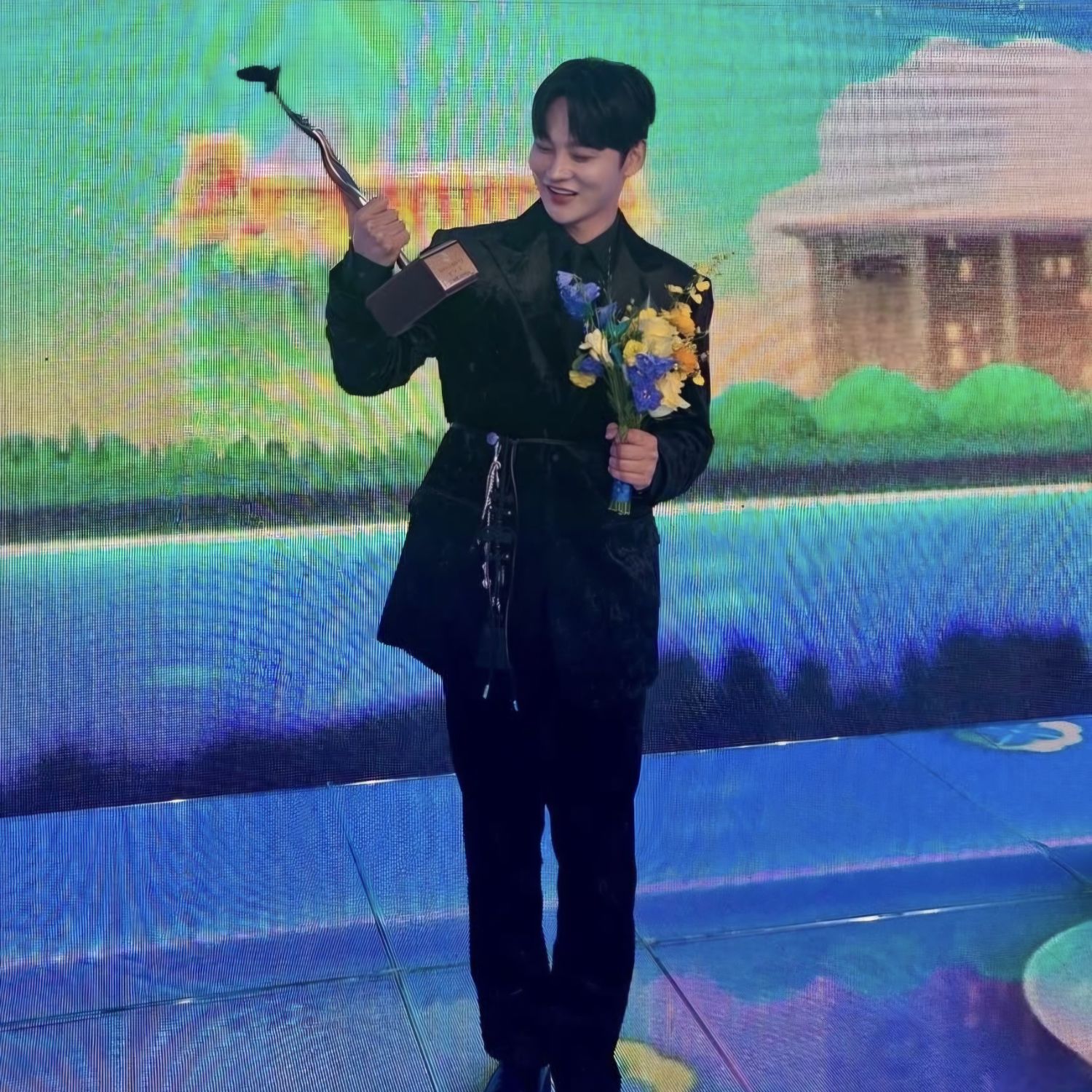 Recent activity shot of Park Seojin