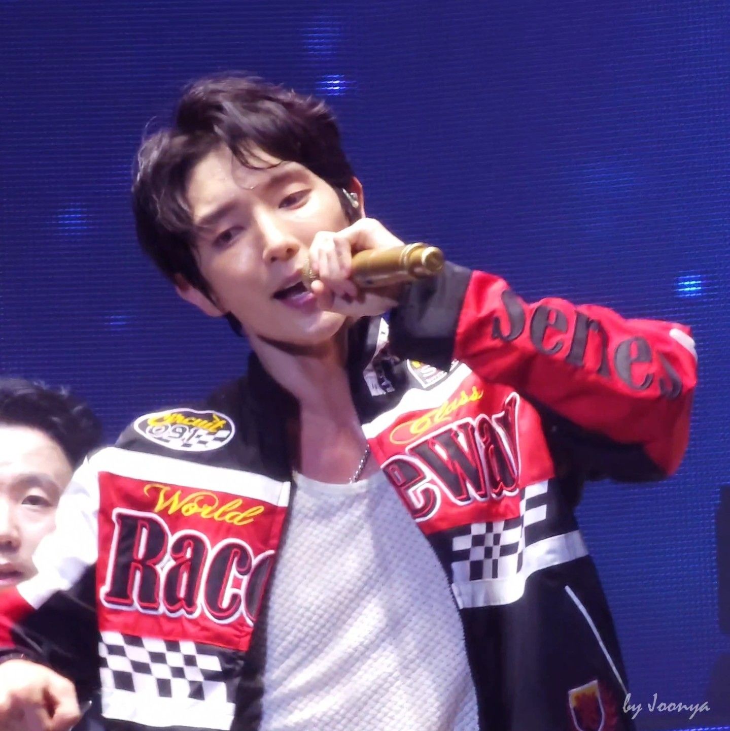 Momen yang diabadikan oleh penggemar Lee Joongi