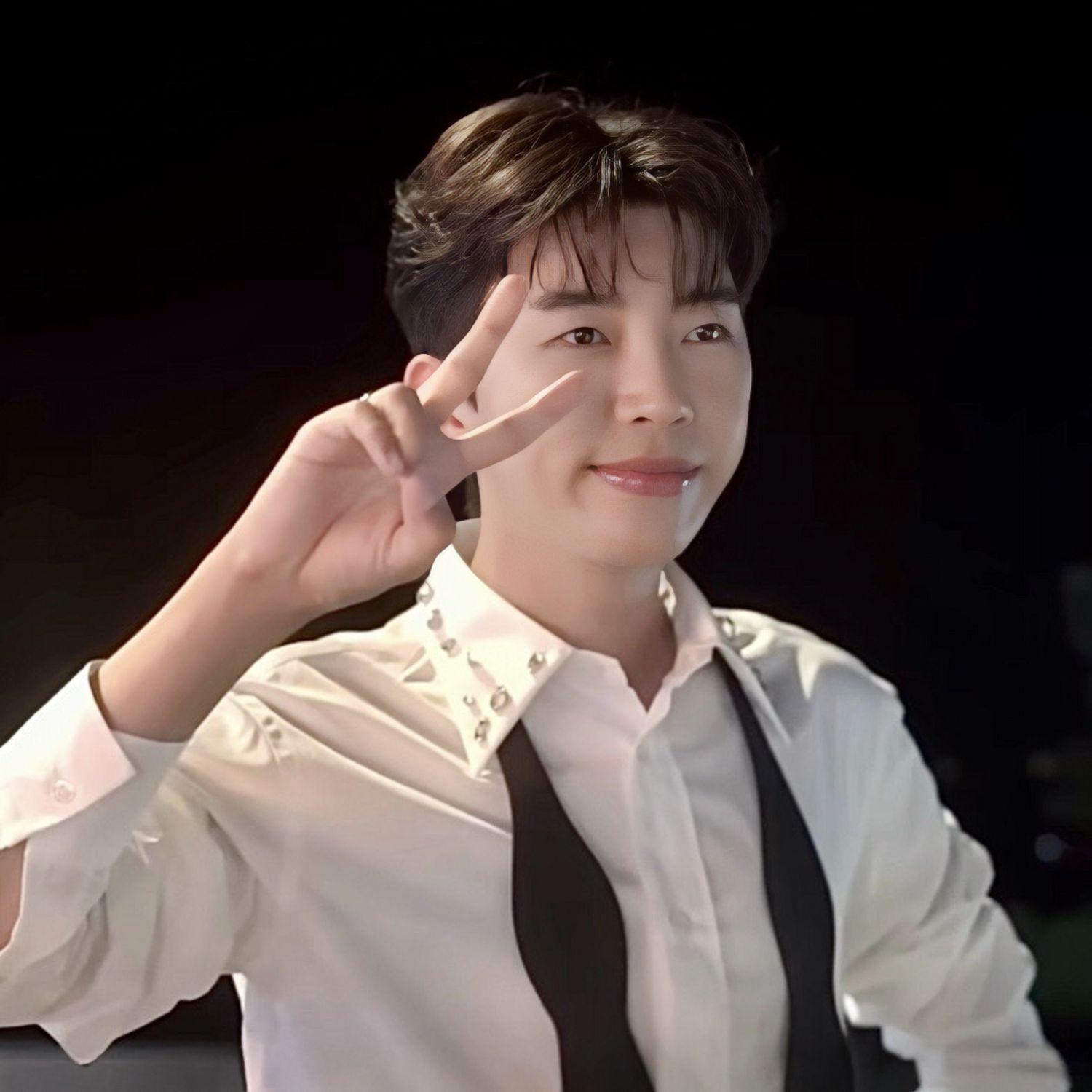 Foto kegiatan terbaru dari Lim Youngwoong