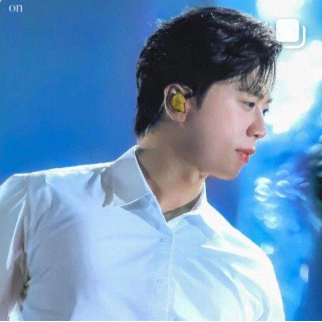 A moment captured by a fan of Namgung Jin