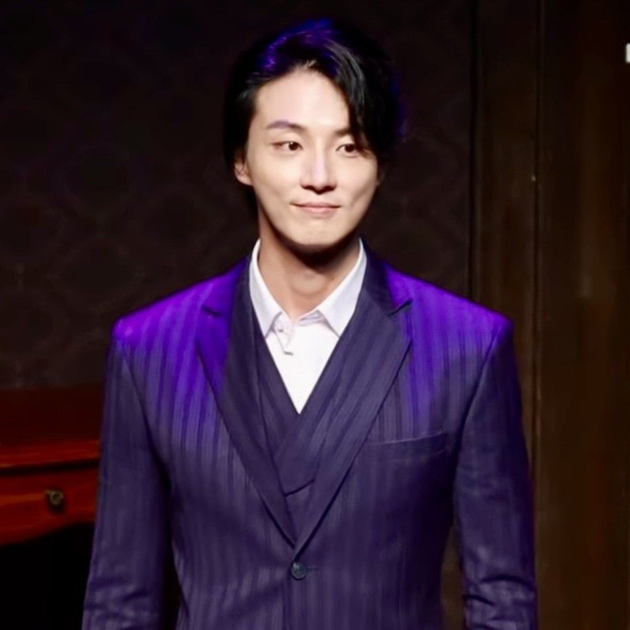 Recent activity shot of Yoon Shiyoon