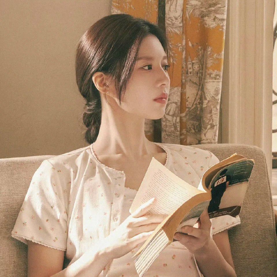 Latest photo of Go Younjung