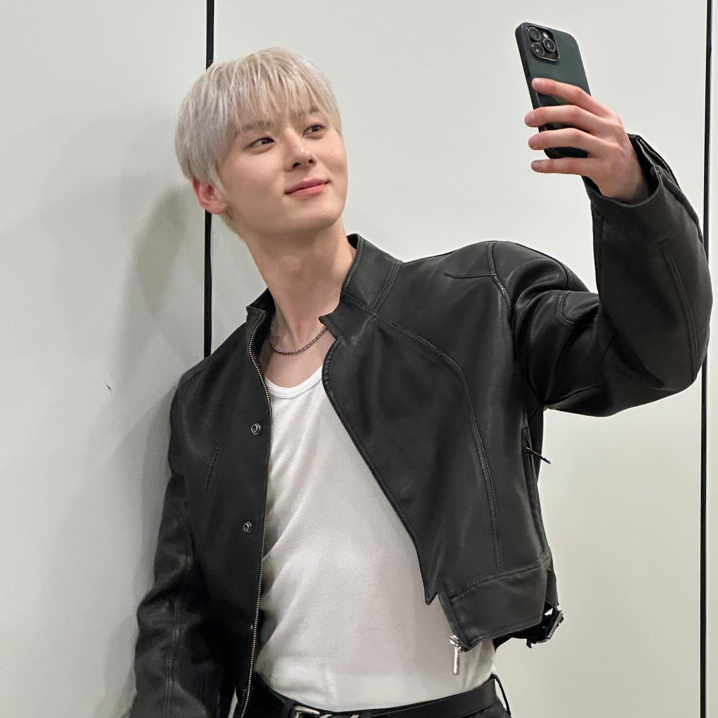 Recent activity shot of Hwang Minhyun