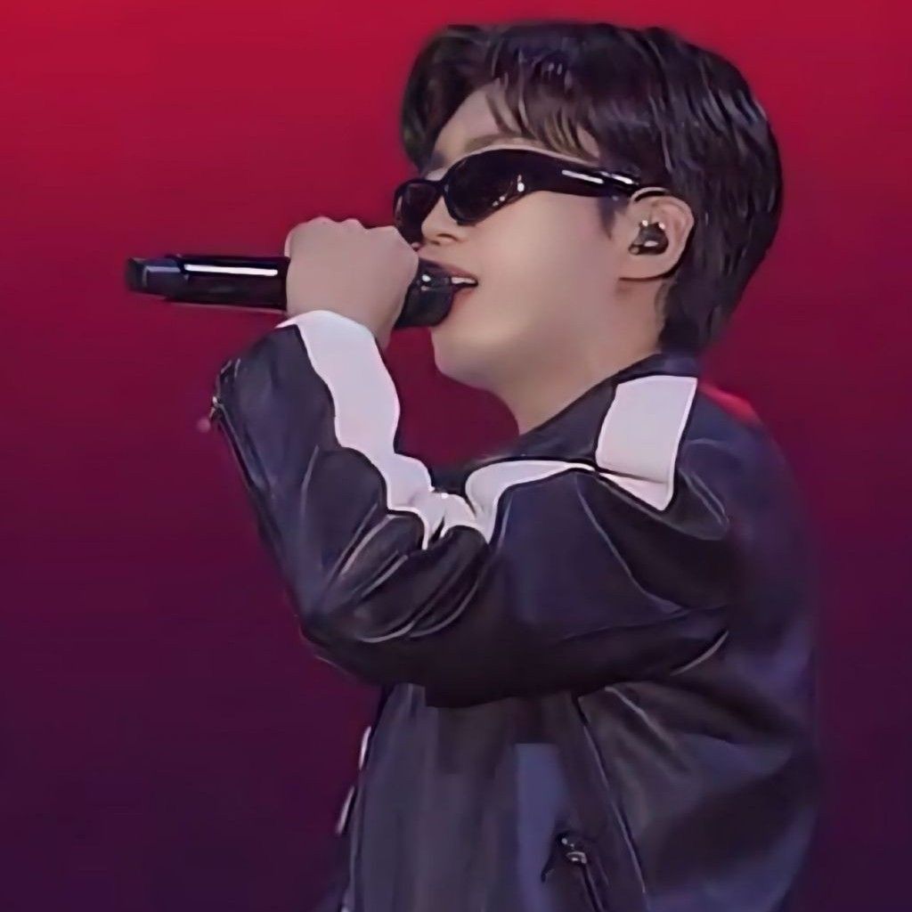 Foto terbaru dari Lim Youngwoong