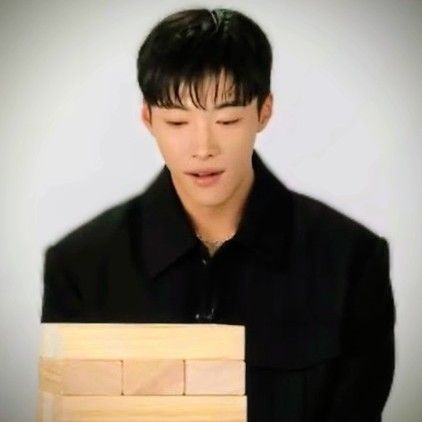 Latest photo of Woo Dohwan