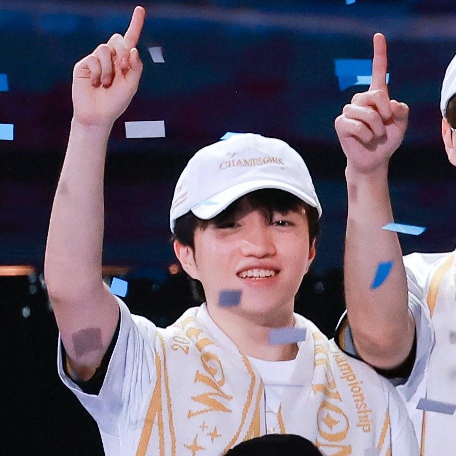 A moment captured by a fan of Keria