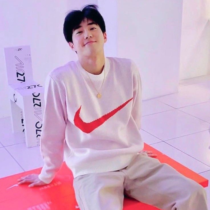 Latest photo of Suho