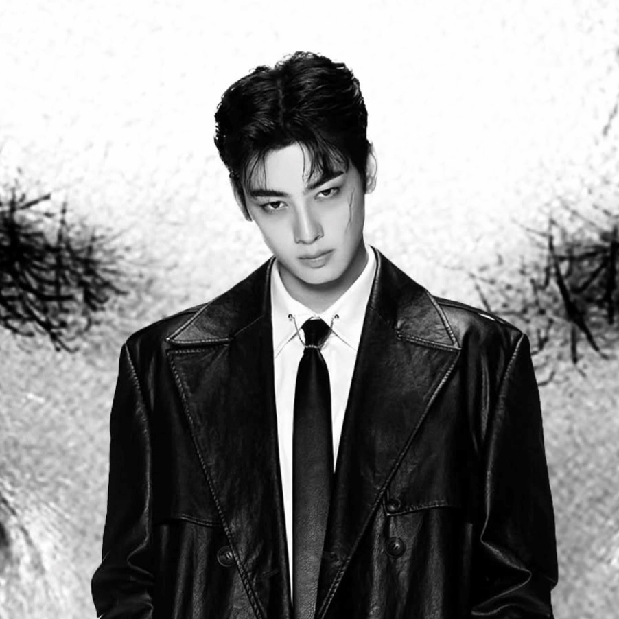 Recent activity shot of Cha Eunwoo