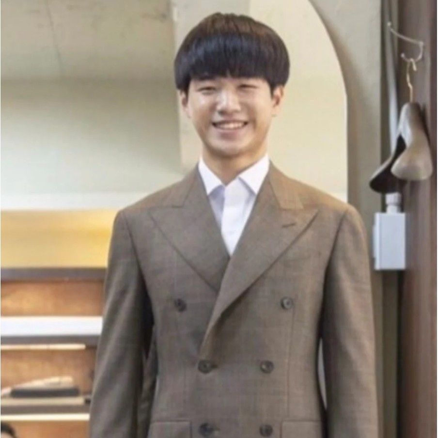 チョ・ミョンソプの最近の活動ショット