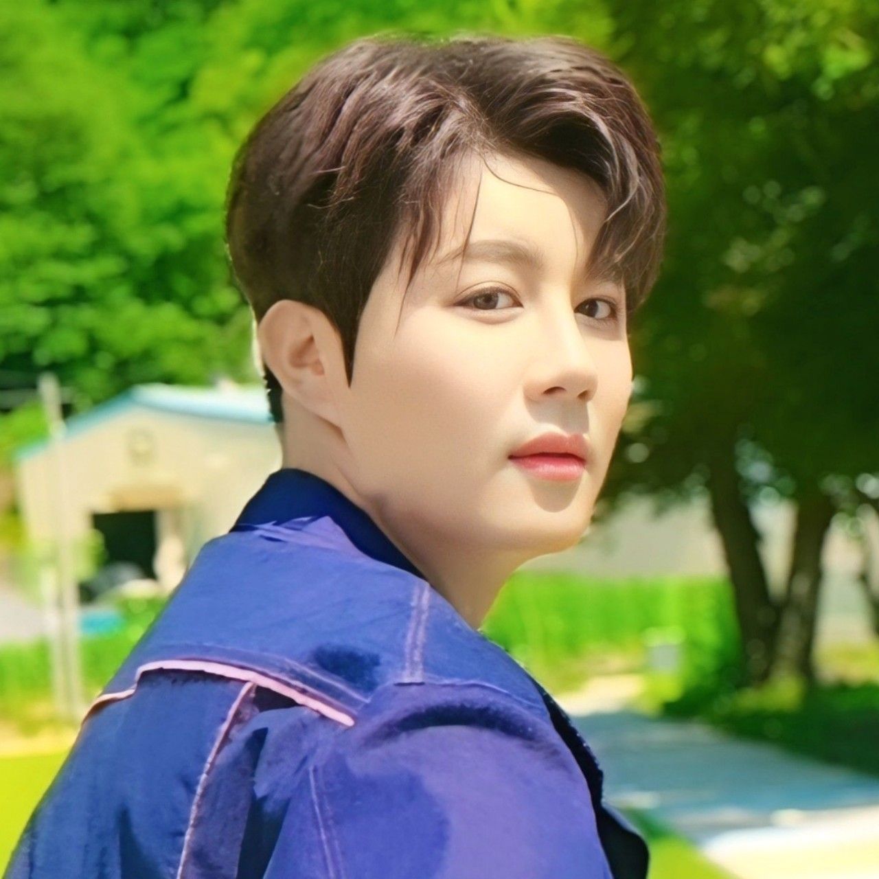 Recent activity shot of Jin Haesung