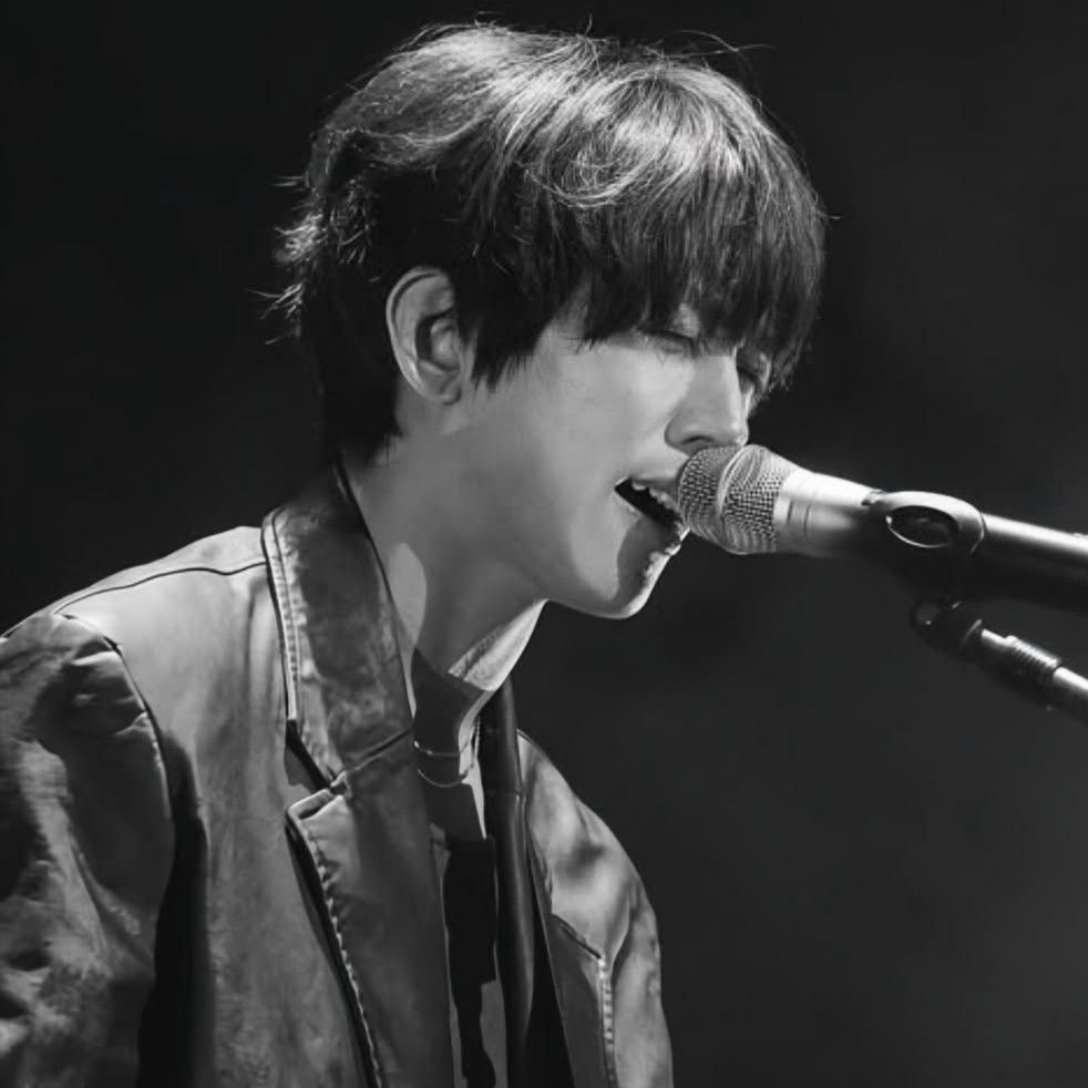 Latest photo of Lee Seungyoon