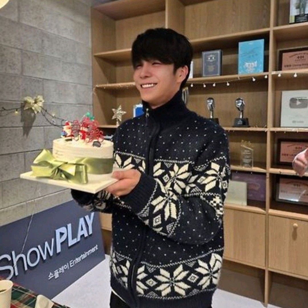 鄭東元的最新照片