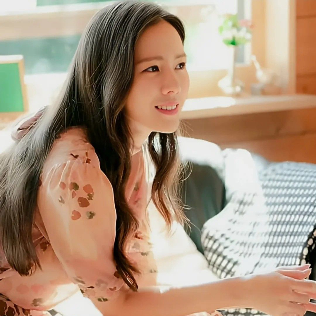 Recent activity shot of Son Yejin